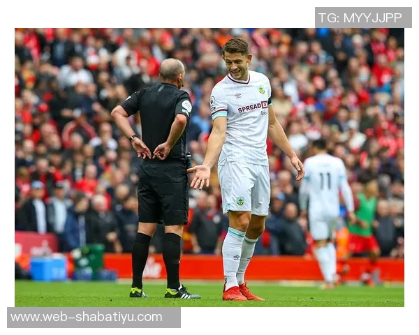 ESPN报道英超六强争抢塞梅尼奥冬窗前解约金仅剩十天有效